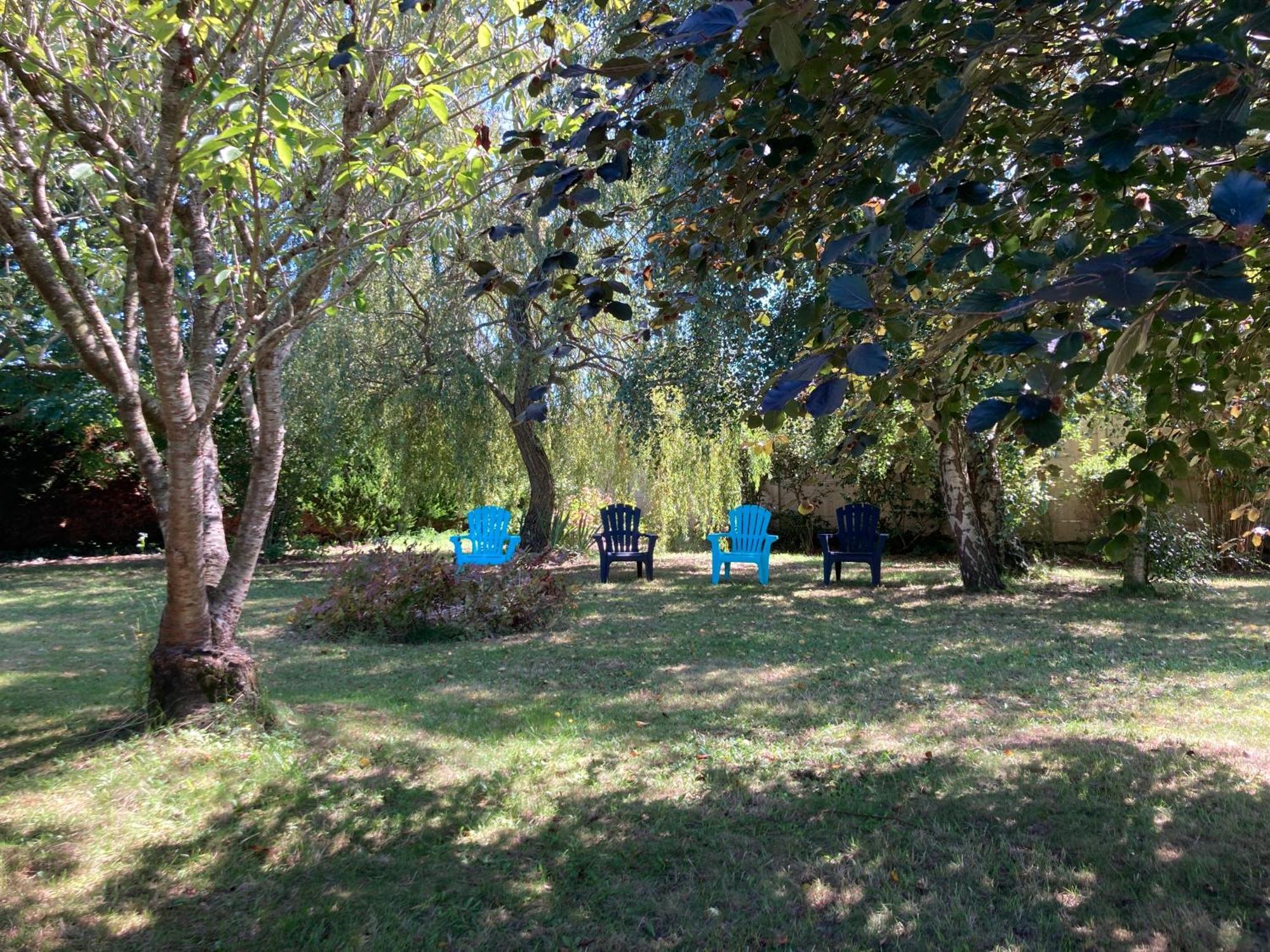 Maison Familiale Dans Une Rue Paisible Gouville-sur-Mer Екстериор снимка